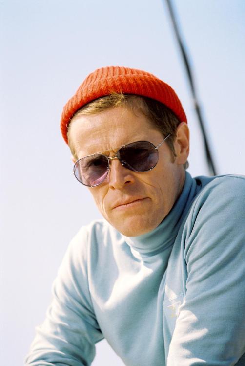 still-of-willem-dafoe-in-the-life-aquatic-with-steve-zissou-(2004)-large-picture